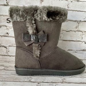 New Sonoma Goods For Life Girls’ Soft Pull-On Boots